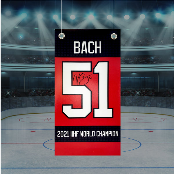 Victoria Bach - Away - Red